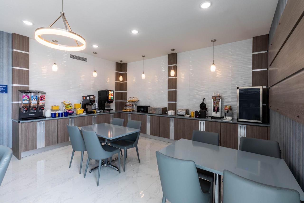 Days Inn & Suites By Wyndham Downtown/University Of هيوستن المظهر الخارجي الصورة