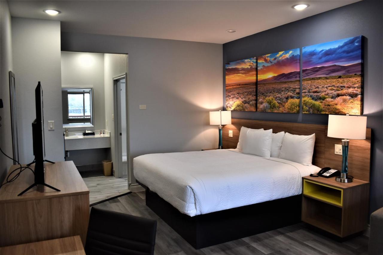 Days Inn & Suites By Wyndham Downtown/University Of هيوستن المظهر الخارجي الصورة